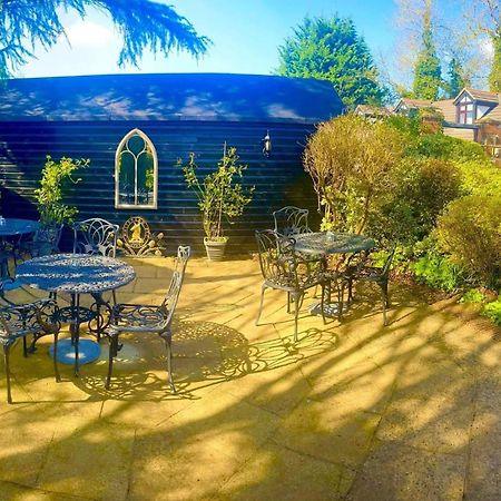 The Stanwick Hotel Exterior foto